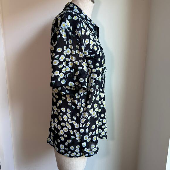 Escada Sport Daisy Print Floral Button Front Blouse Women’s 42 Black White - Picture 5 of 12